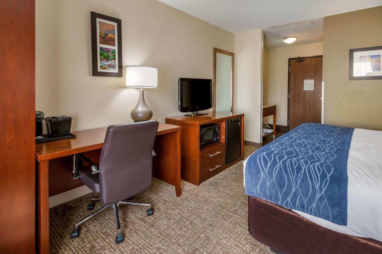 Comfort Inn Lehi - Thanksgiving Point Area Bagian luar foto