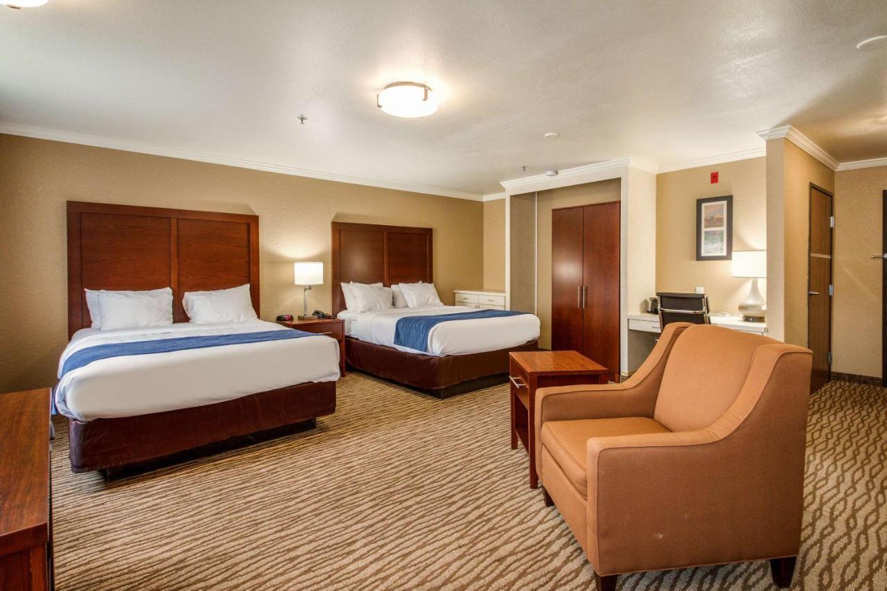 Comfort Inn Lehi - Thanksgiving Point Area Bagian luar foto